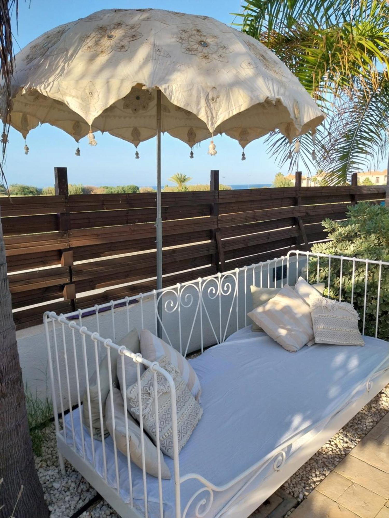 Villa Chill And Joy Paralimni Exterior foto